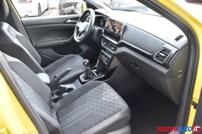Volkswagen T-Cross 1.0 tsi R-Line 115cv (14)