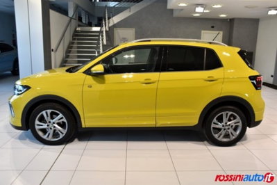 Volkswagen T-Cross 1.0 tsi R-Line 115cv (2)
