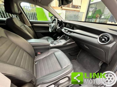 Alfa Romeo Stelvio Stelvio 2.2 Turbodiesel 190 CV AT8 RWD Executive (8)