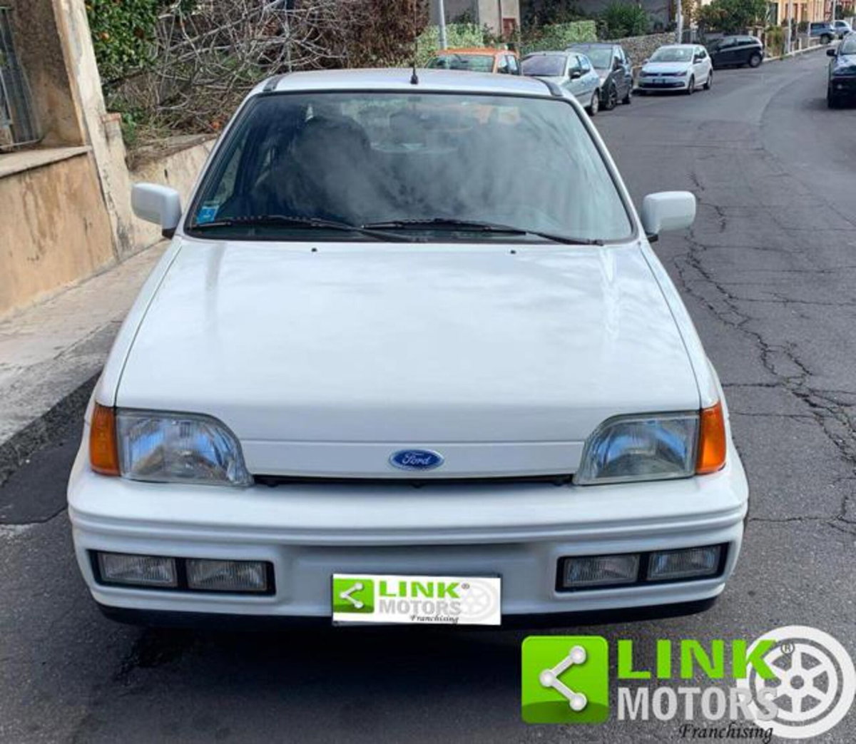 Ford Fiesta 1.8i 16V cat 3 porte XR2 (3)