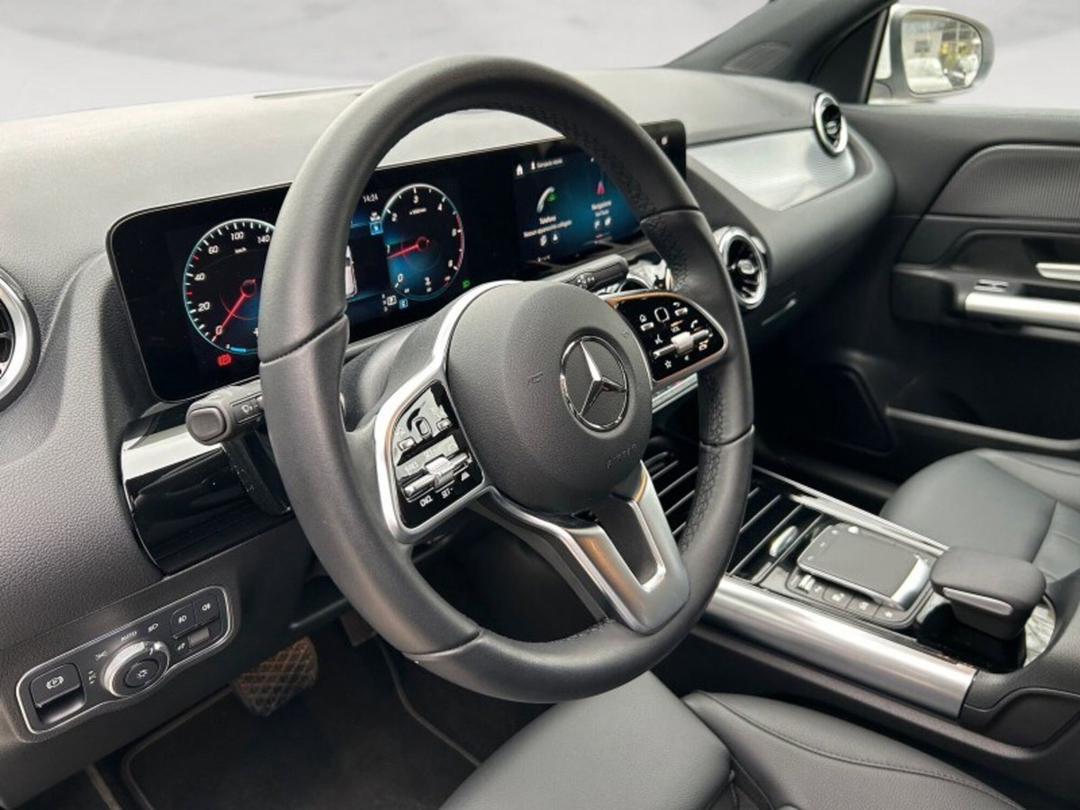 Mercedes-Benz GLA SUV 200 d Automatic 4Matic Premium (10)