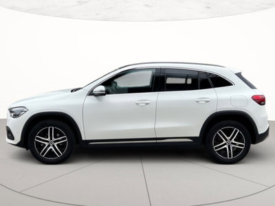 Mercedes-Benz GLA SUV 200 d Automatic 4Matic Premium (5)