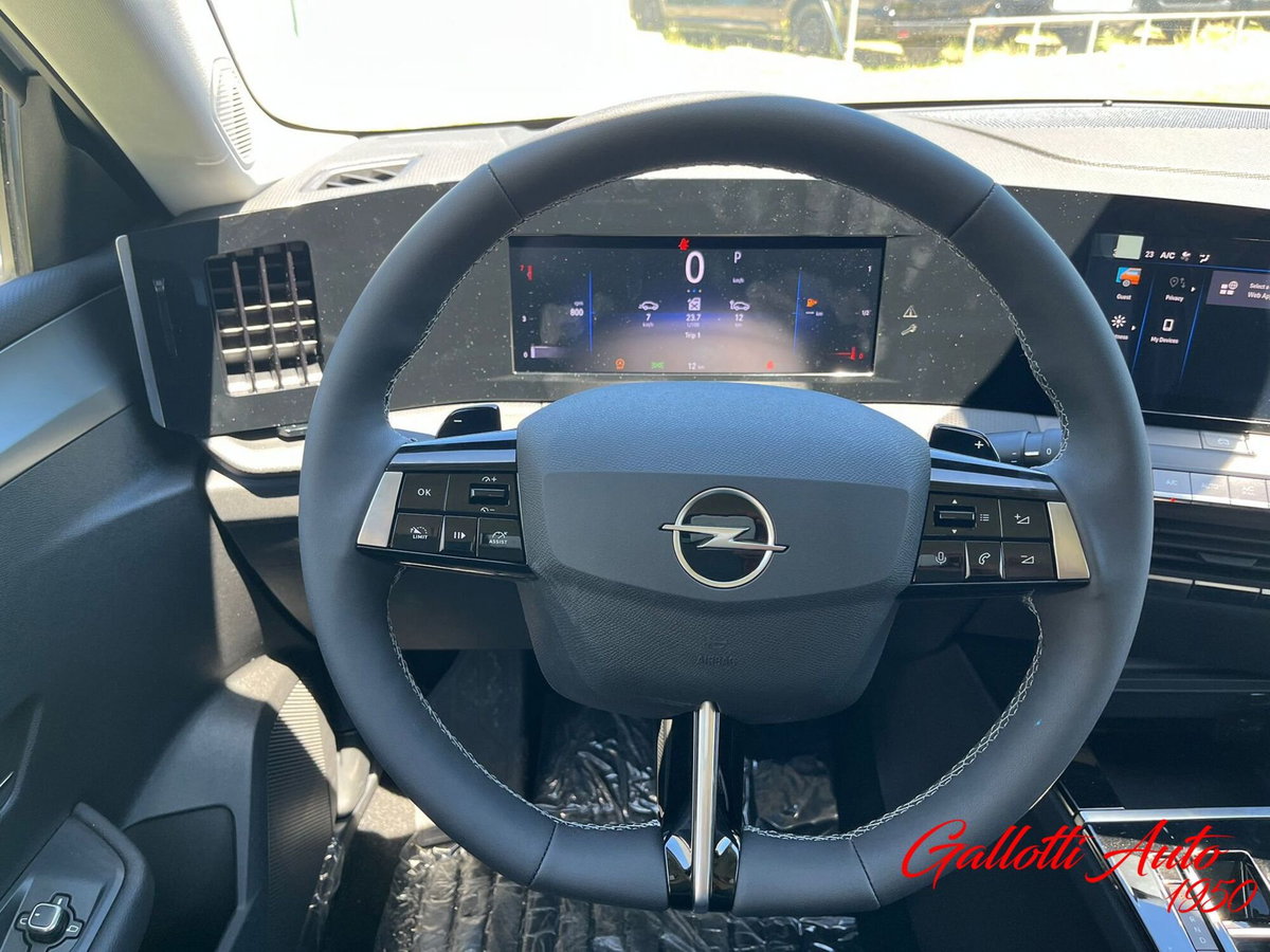 Opel Astra 1.2 Turbo 130 CV GS Line (11)