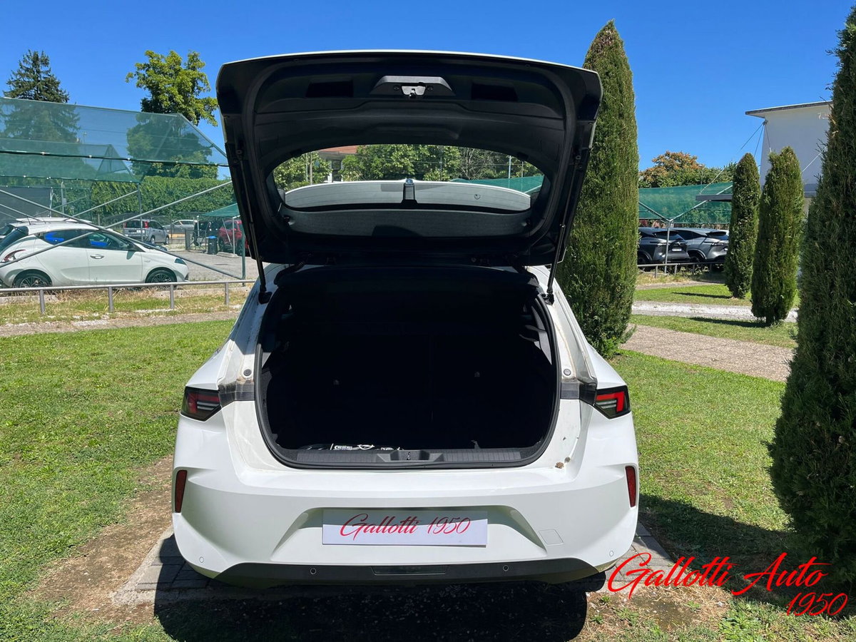 Opel Astra 1.2 Turbo 130 CV GS Line (15)