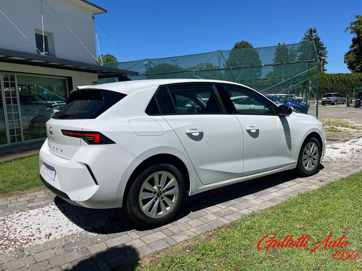 Opel Astra 1.2 Turbo 130 CV GS Line (7)