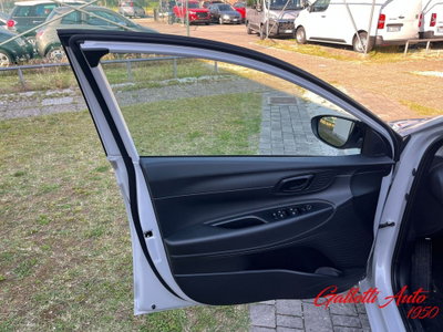 Hyundai i20 1.0 T-GDI 5 porte Active Connectline (16)
