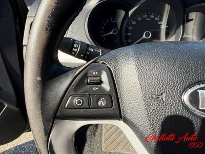 Kia Picanto 1.0 12V 5 porte City (13)