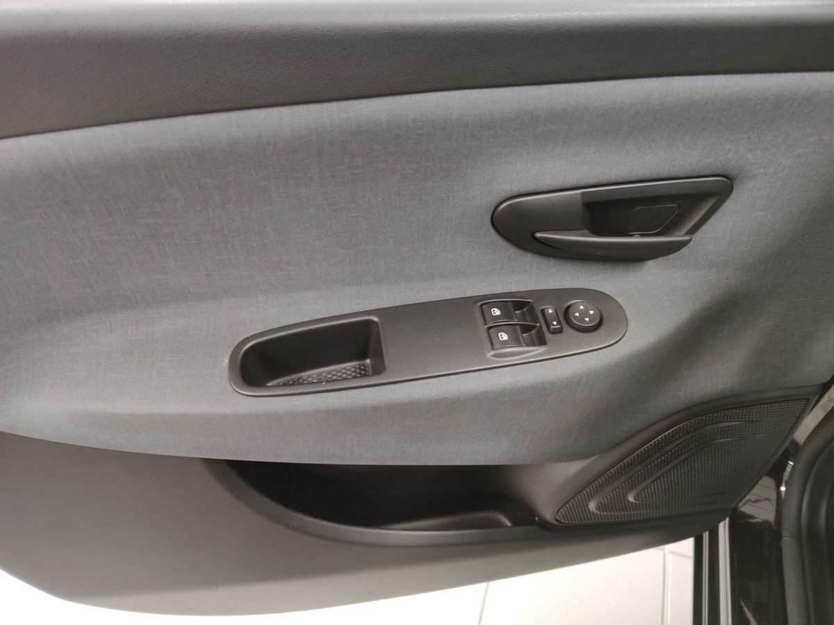 Lancia Ypsilon 1.0 FireFly 5 porte S&S Hybrid Ecochic Gold (12)