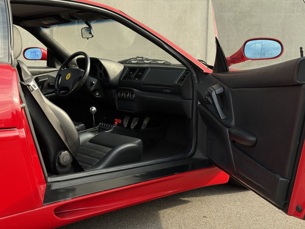 Ferrari F355 Coupé F1 berlinetta (8)