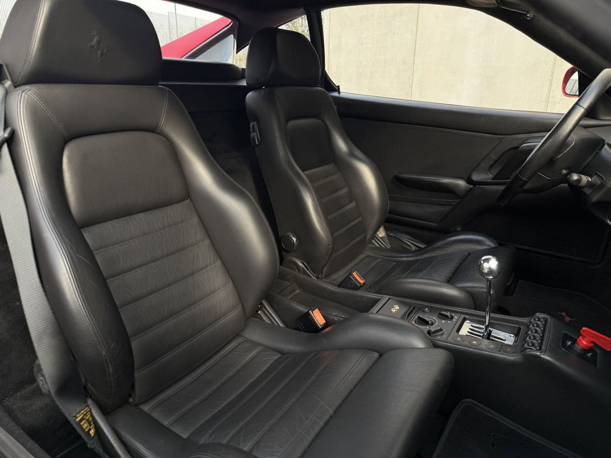 Ferrari F355 Coupé F1 berlinetta (9)