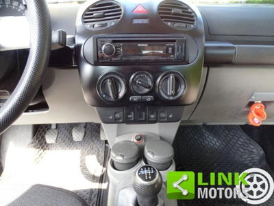 Volkswagen New Beetle TDI 101CV (15)
