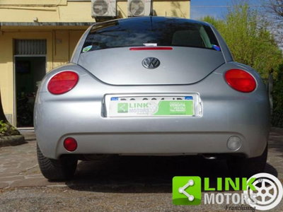Volkswagen New Beetle TDI 101CV (19)