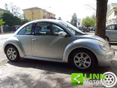 Volkswagen New Beetle TDI 101CV (7)