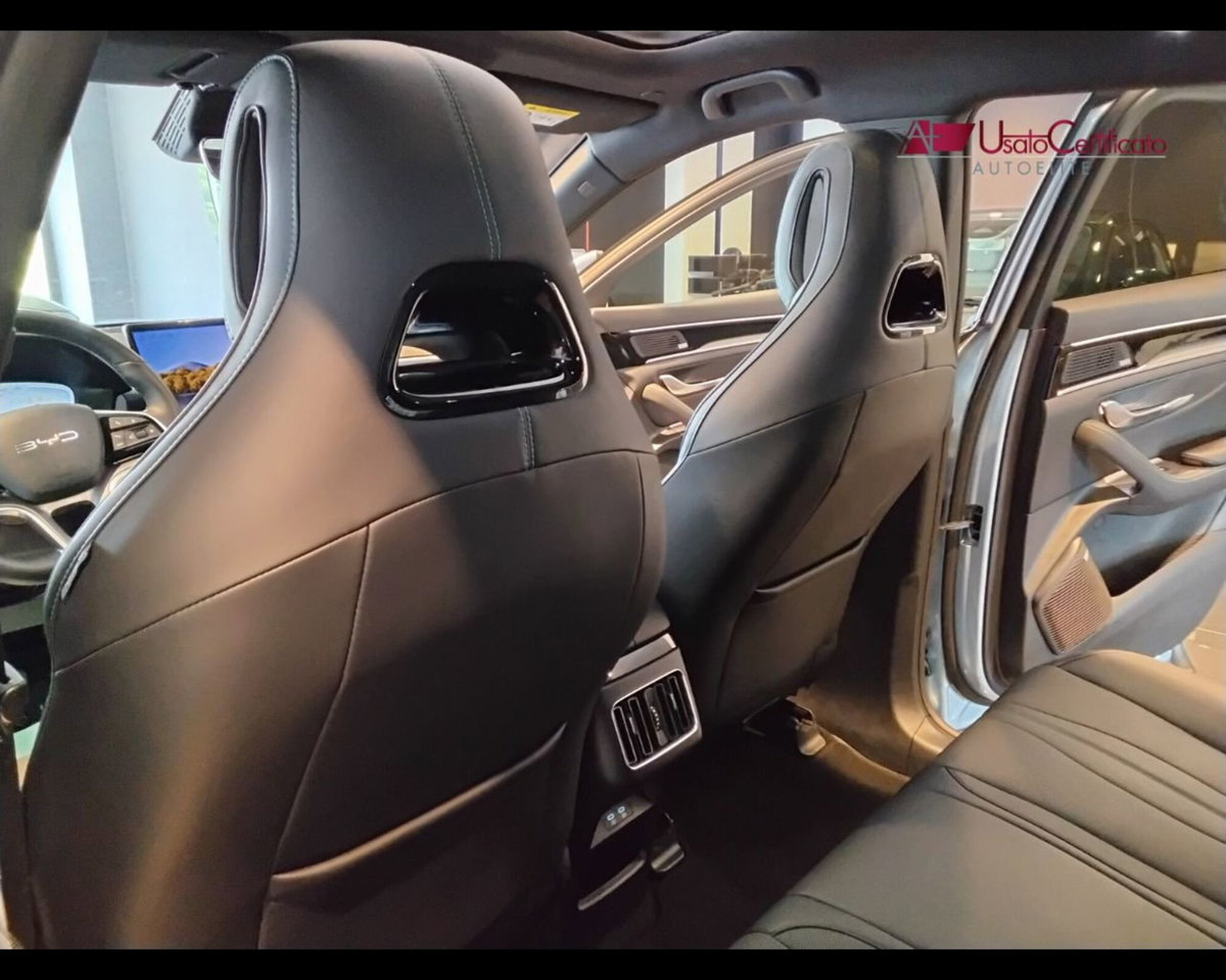 Byd Seal U DM-i 1.5 phev Boost 2wd (16)