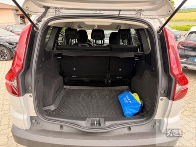 Dacia Jogger 1.0 tce Extreme UP Gpl 100cv (7)