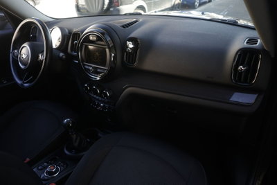 MINI Mini Countryman 2.0 Cooper D Business Countryman (10)