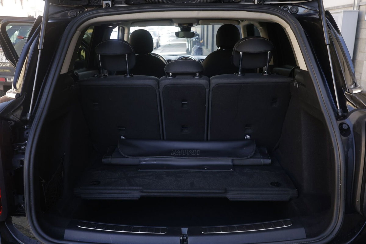 MINI Mini Countryman 2.0 Cooper D Business Countryman (20)
