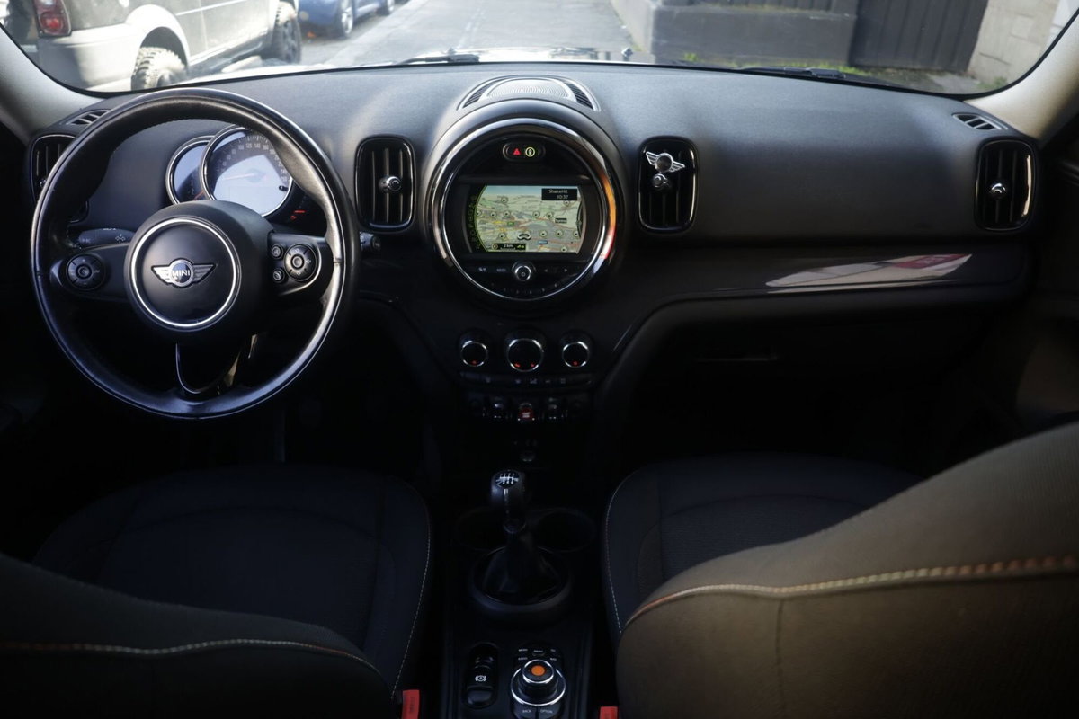 MINI Mini Countryman 2.0 Cooper D Business Countryman (3)