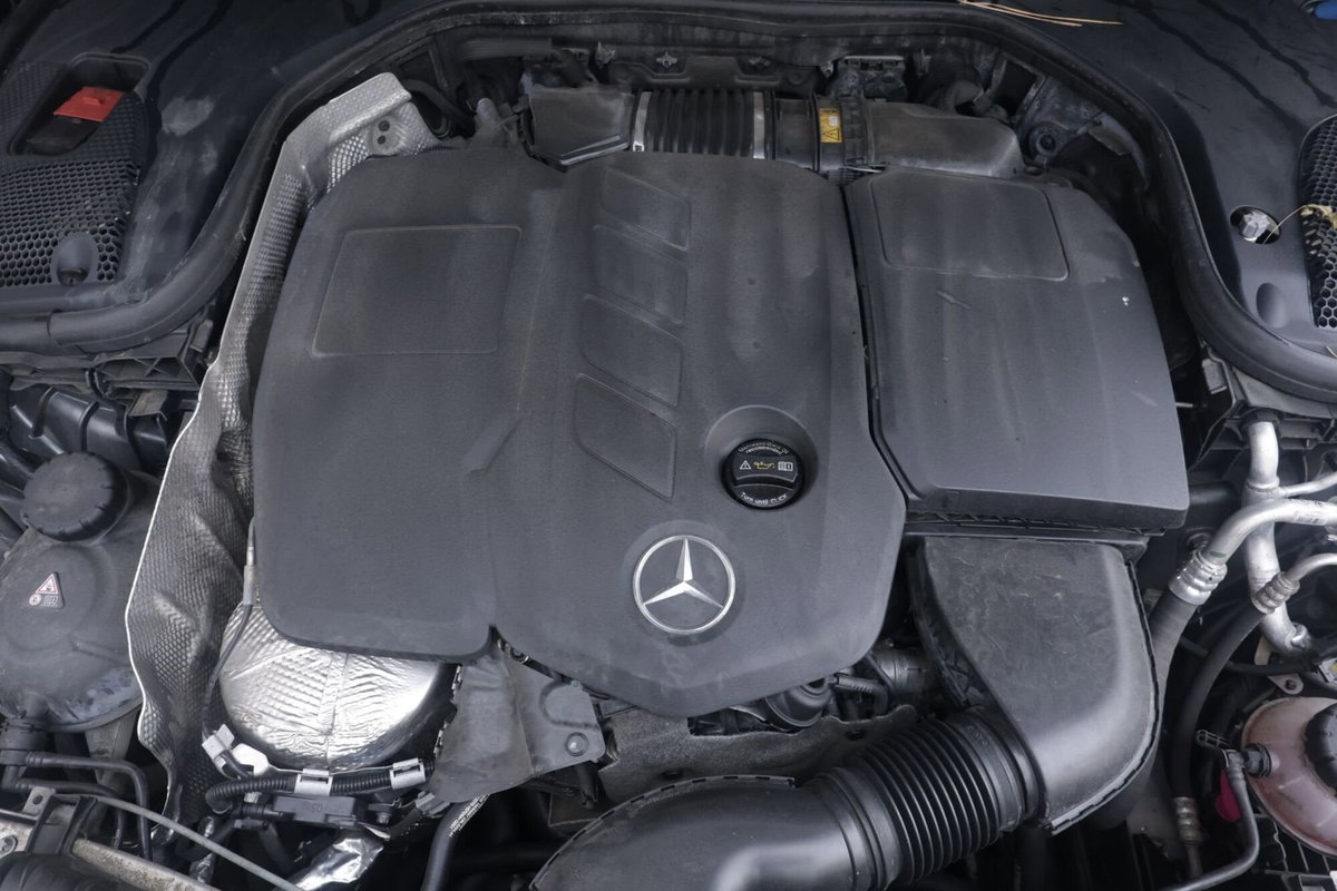 Mercedes-Benz Classe E Station Wagon 220 d Mild hybrid 4Matic Auto Premium Plus (20)
