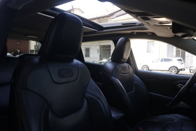 Jeep Cherokee 2.2 Mjt II 4WD Active Drive I Limited (3)