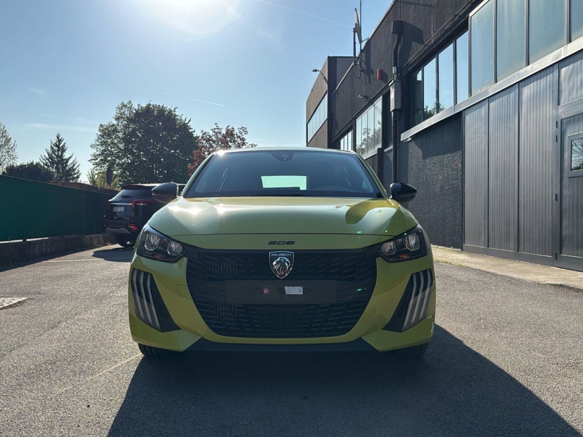 Peugeot 208 PureTech 100 Stop&Start 5 porte Active (3)