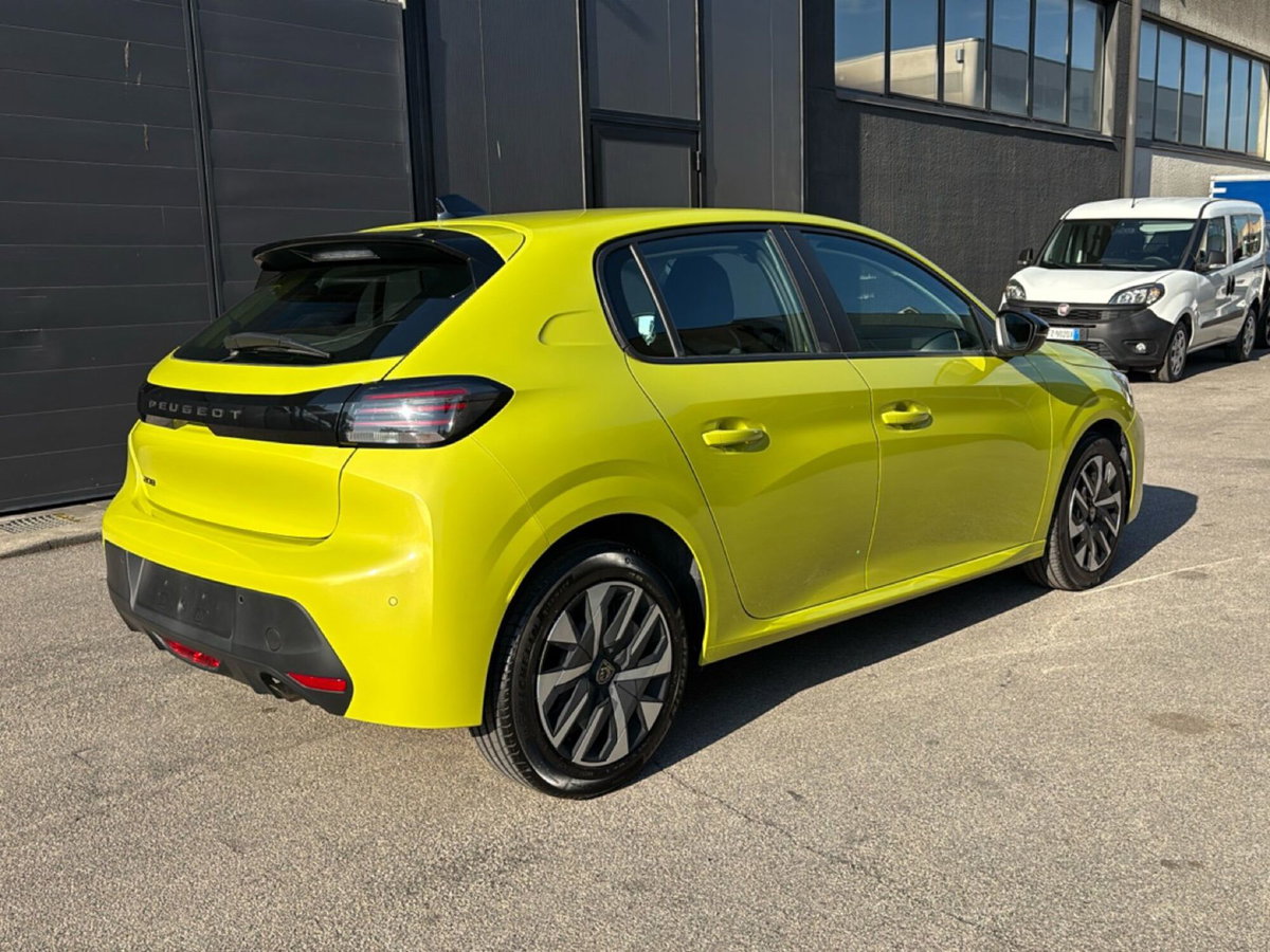 Peugeot 208 PureTech 100 Stop&Start 5 porte Active (7)