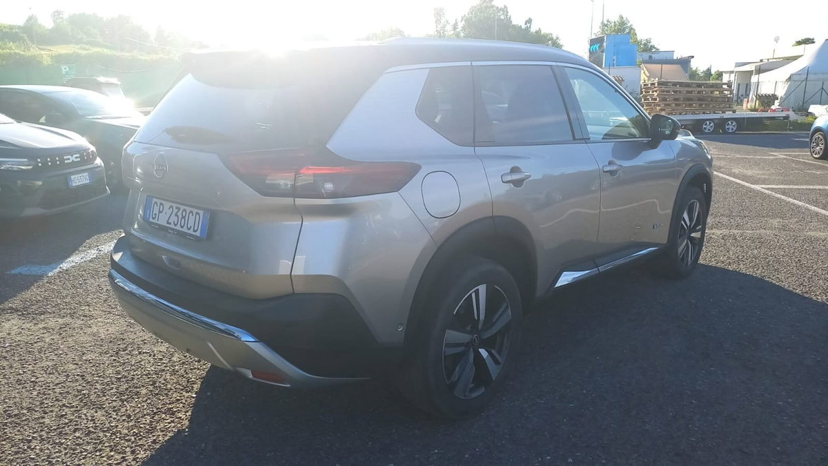 Nissan X-Trail 1.5 e-power Tekna 2wd (3)