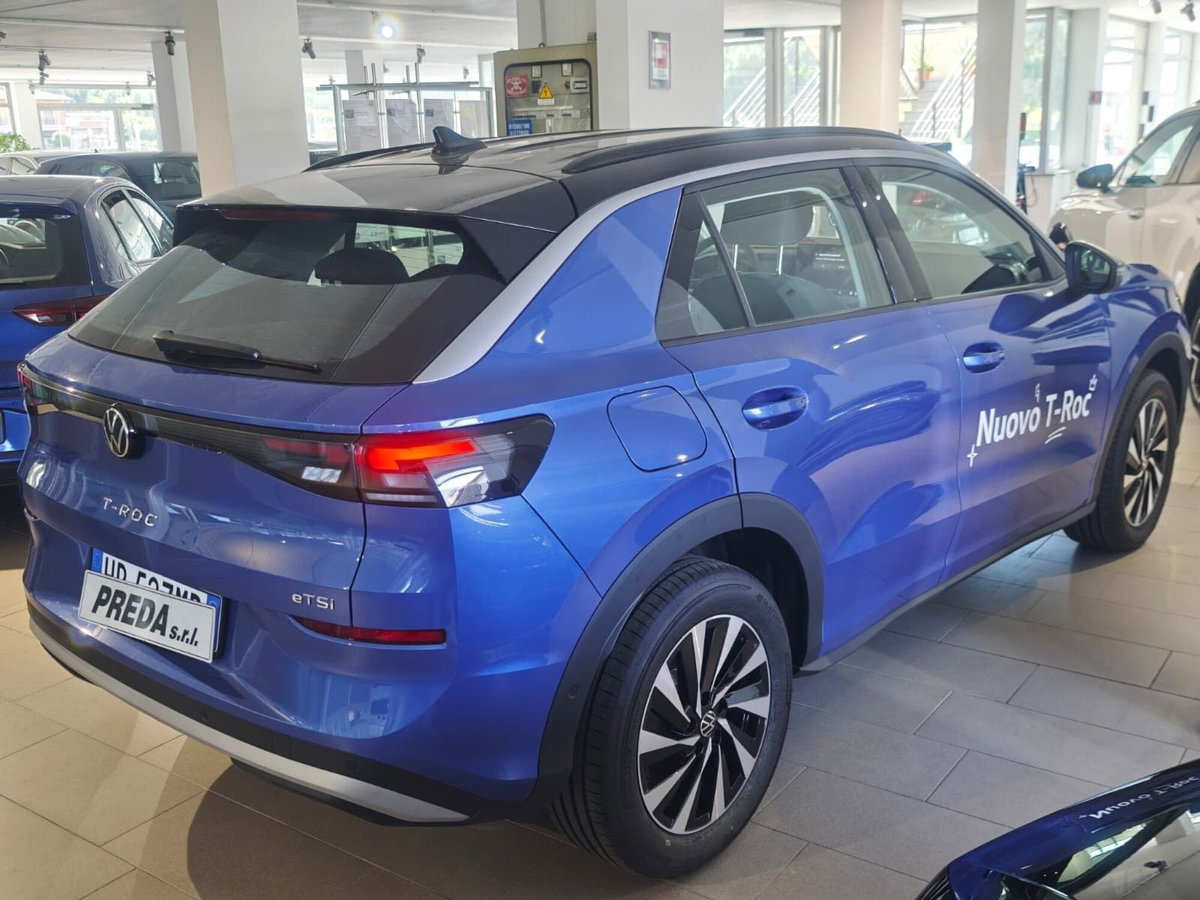 Volkswagen T-Roc 1.5 etsi Life 115cv dsg (4)