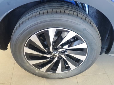 Volkswagen T-Roc 1.5 etsi Life 115cv dsg (7)