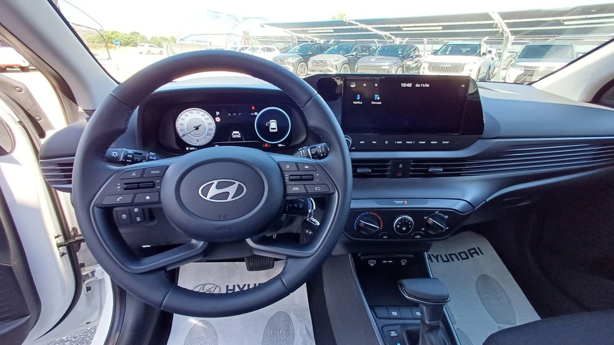 Hyundai i20 1.0 t-gdi Connectline 90cv dct (17)