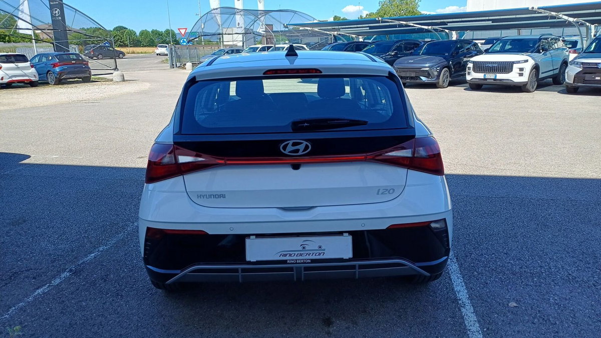 Hyundai i20 1.0 t-gdi Connectline 90cv dct (3)