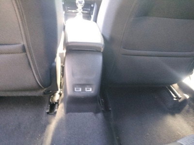 Peugeot 2008 1.2 turbo Allure 100cv (20)