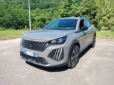 Peugeot 2008 1.2 turbo Allure 100cv (3)