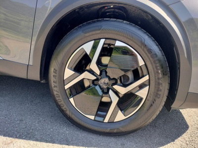 Peugeot 2008 1.2 turbo Allure 100cv (9)