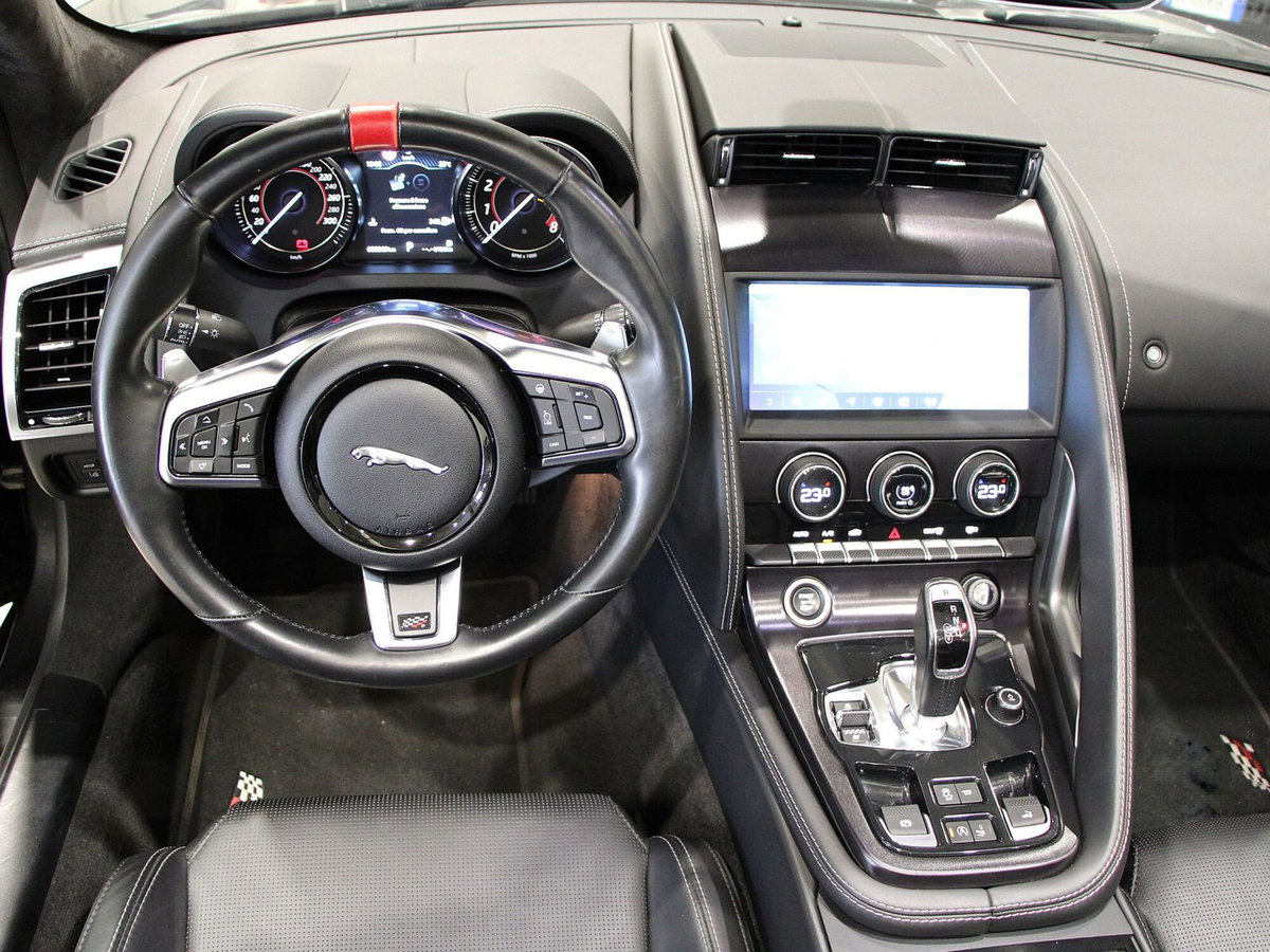 Jaguar F-Type Cabrio 2.0 aut. Convertibile Chequered Flag (10)