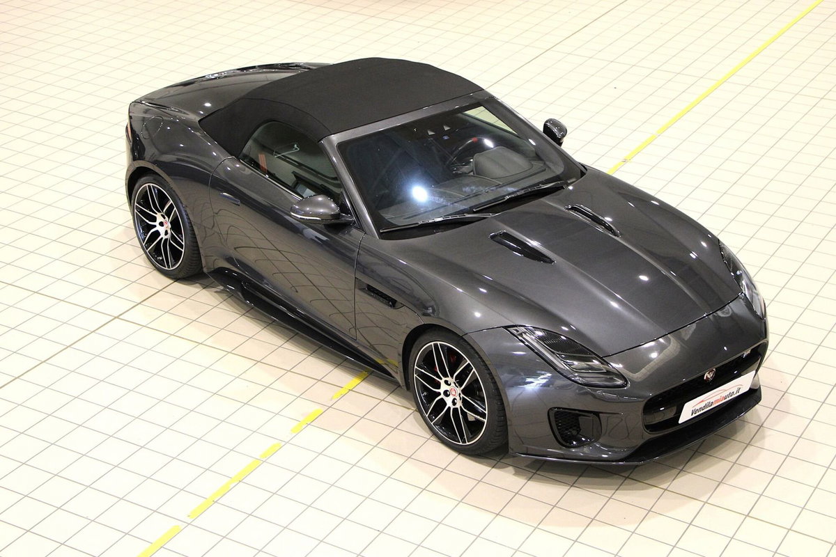 Jaguar F-Type Cabrio 2.0 aut. Convertibile Chequered Flag (14)