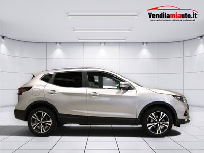 Nissan Qashqai 1.3 DIG-T 140 CV Business (4)