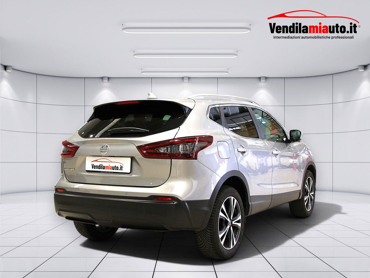 Nissan Qashqai 1.3 DIG-T 140 CV Business (7)
