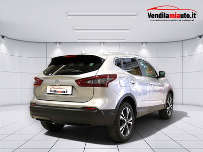 Nissan Qashqai 1.3 DIG-T 140 CV Business (7)