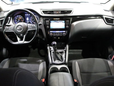 Nissan Qashqai 1.3 DIG-T 140 CV Business (9)