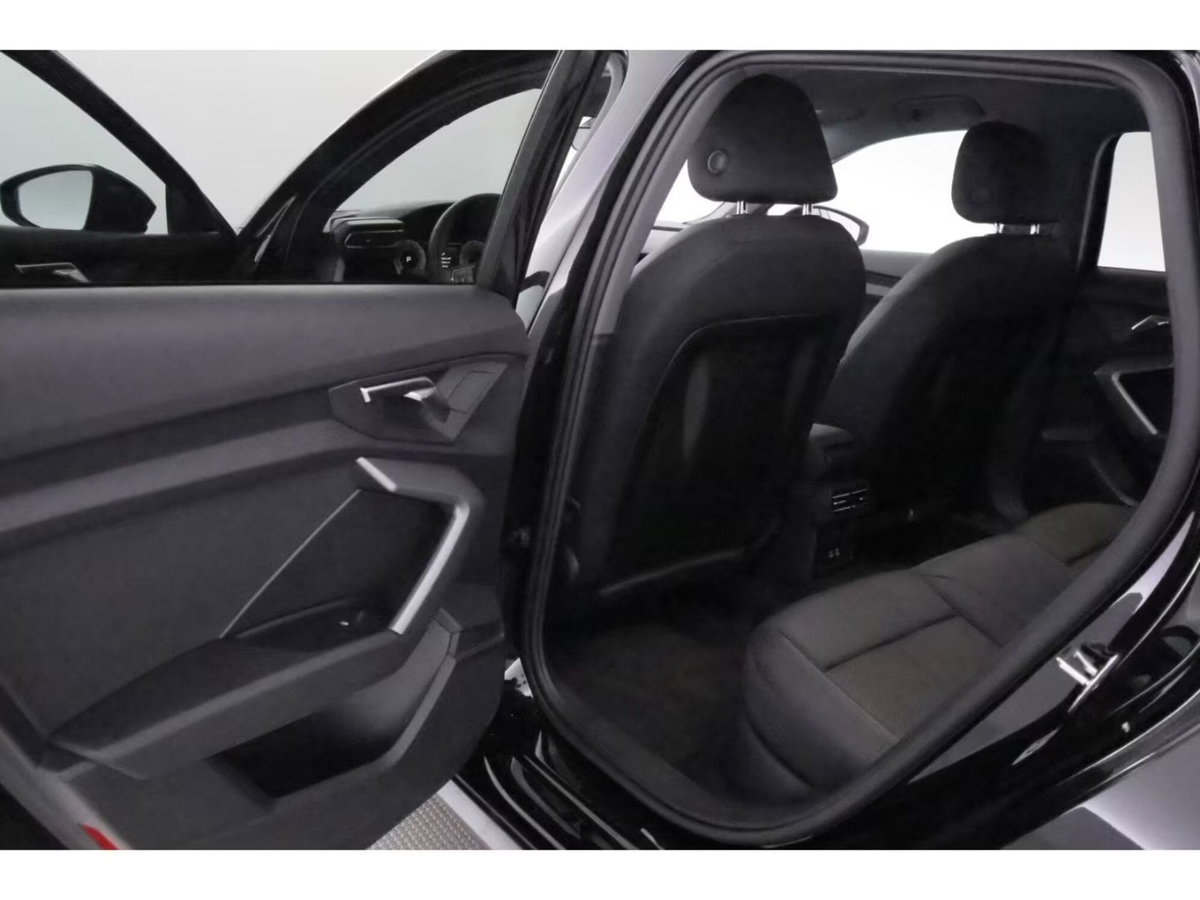Audi A3 Sportback 35 TFSI (16)
