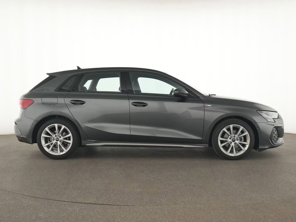 Audi A3 Sportback 35 TFSI S line edition (5)