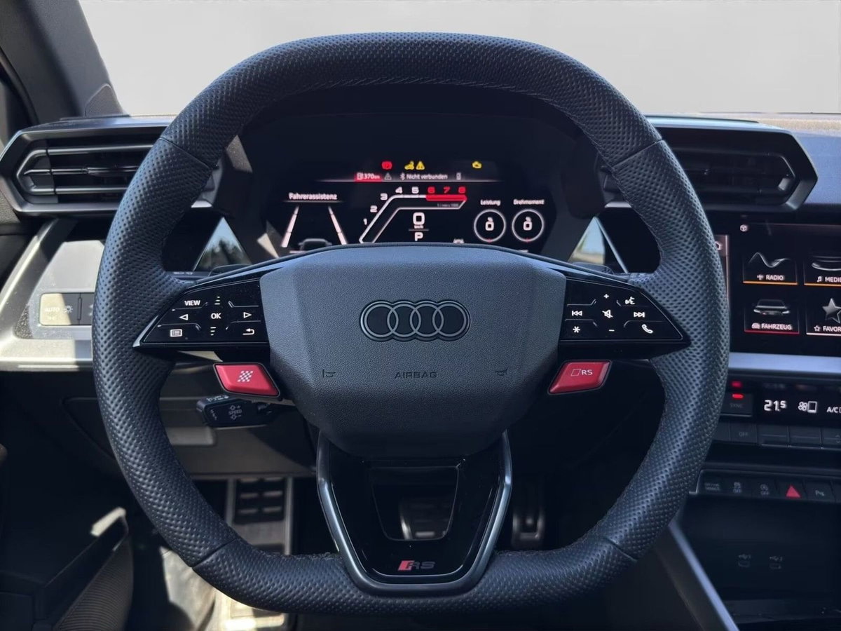 Audi RS 3 Sportback 3 2.5 TFSI quattro S tronic (15)