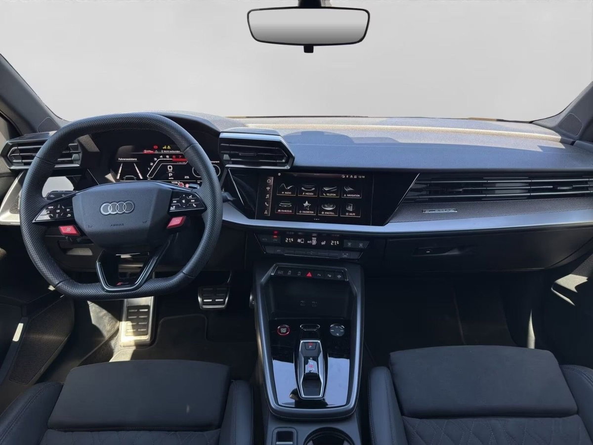 Audi RS 3 Sportback 3 2.5 TFSI quattro S tronic (7)