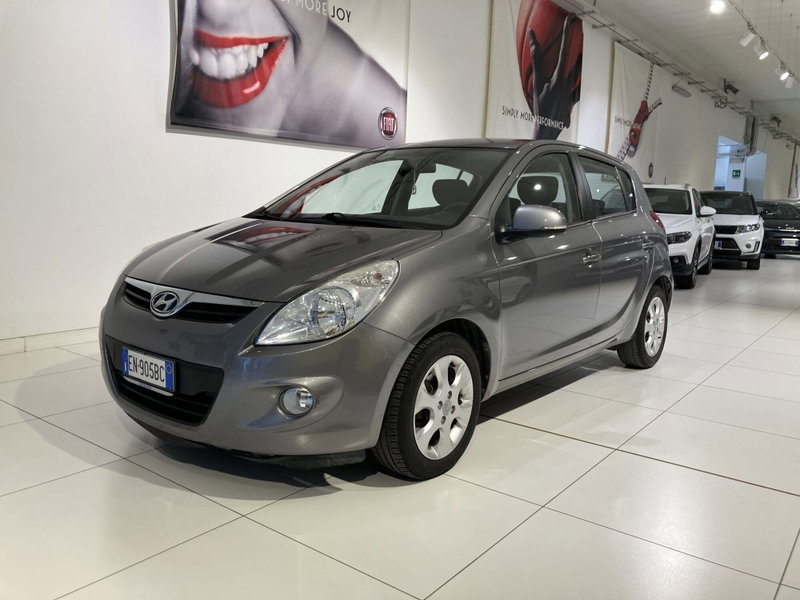 Hyundai i20 1.4 CRDi 5p. Sound Edition