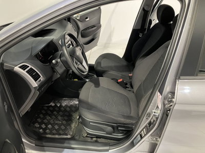 Hyundai i20 1.4 CRDi 5p. Sound Edition (11)