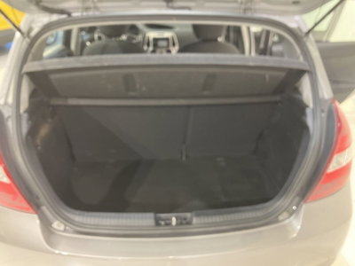Hyundai i20 1.4 CRDi 5p. Sound Edition (15)