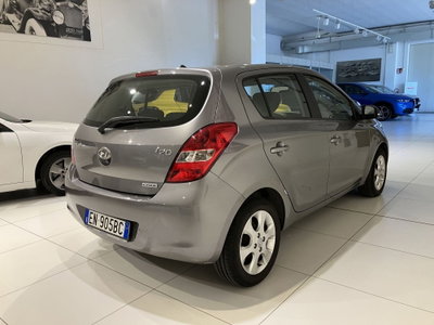 Hyundai i20 1.4 CRDi 5p. Sound Edition (6)