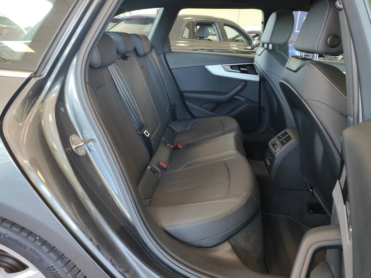 Audi A4 Avant 40 TDI quattro S tronic S line edition (6)
