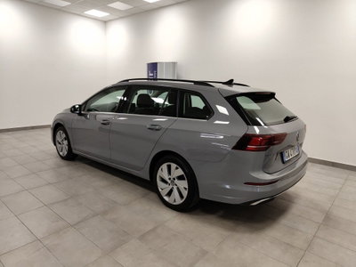 Volkswagen Golf Variant 2.0 TDI 150 CV DSG SCR 4Motion Style (9)